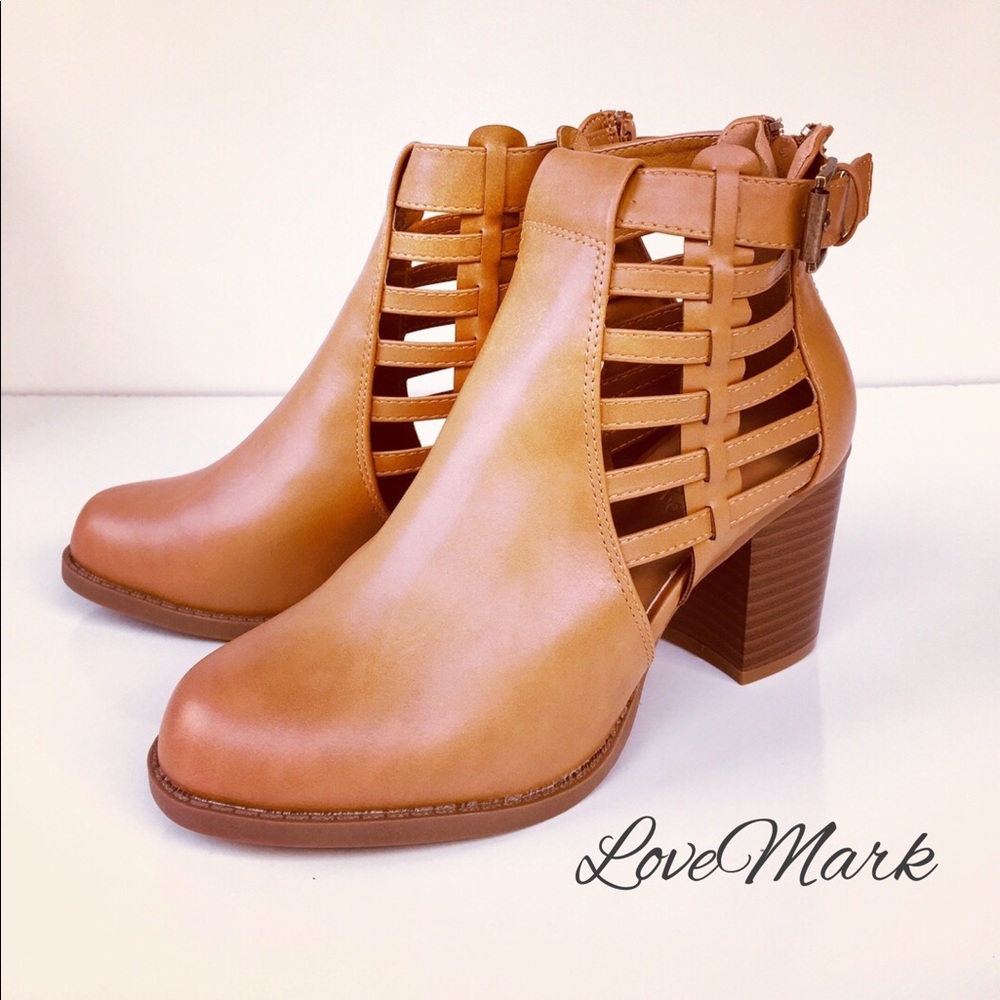 Women New with Box Bootie short boots comfortable